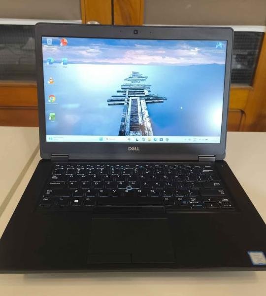 Laptop Dell Latitude 5490 Intel Core i7-8650U 8GB RAM 128 GB SSD