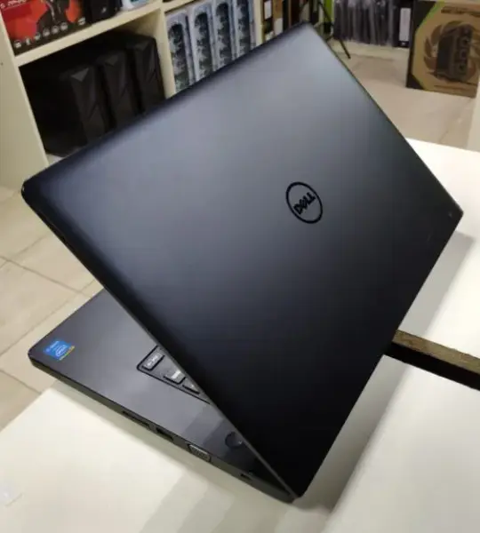 Laptop Dell Latitude 3460 | 14” | Core i3-5005U | 8GB RAM | 60GB SSD