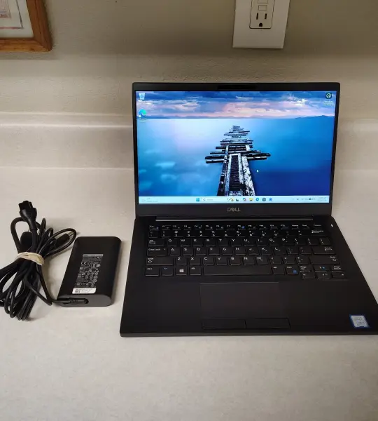 Laptop Dell Latitude 7390 | 13.3” | Core i5-8350U | 8GB RAM | 128GB SSD