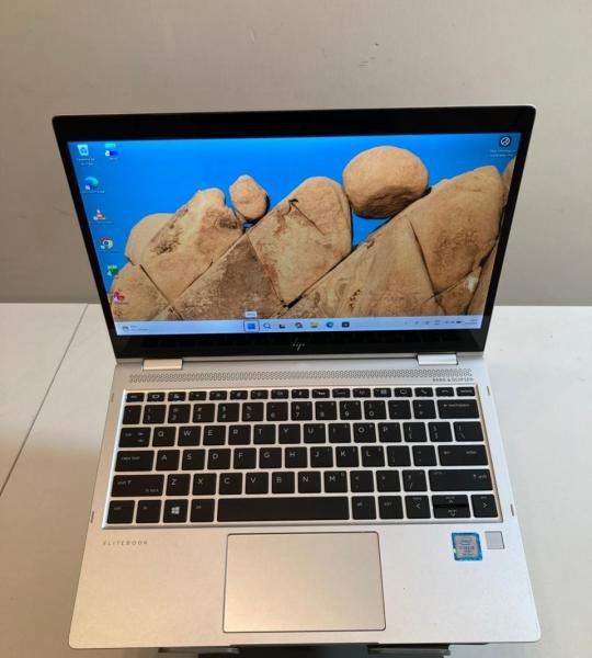 Laptop HP EliteBook x360 1020 G2 *TOUCH*/i5-7300U @ 2.60/16GB RAM/256GB M.2 NVME